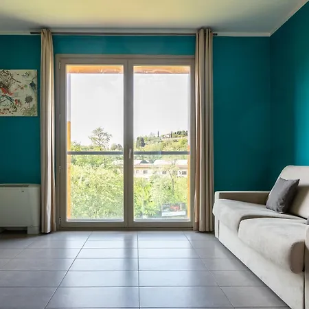 Apartment Ad Un Passo Dal Centro Con Parcheggio Coperto